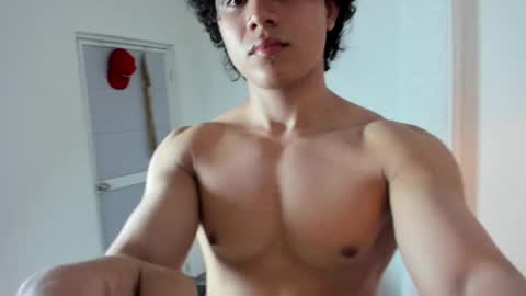 latin_beastx online show from 05-13-26, 08:06