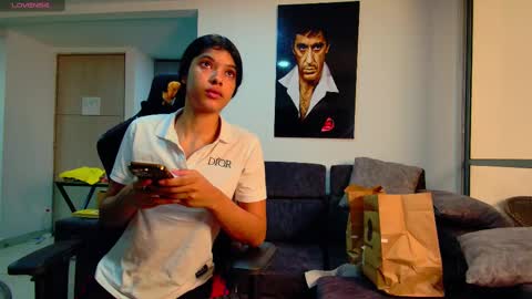 Snapshot of latin_couple77 chatting on 03-09-25, 02:50 Sara y Andy online show from 03-09-25, 02:50