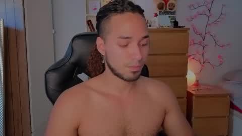  Free OF online show from 06-25-26, 10:31