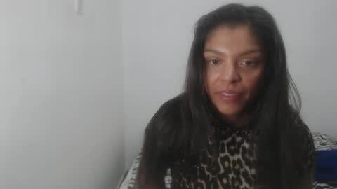 M E G A N  online show from 06-04-26, 03:29