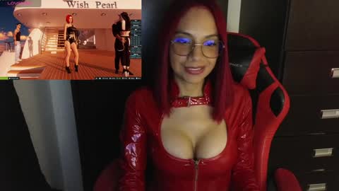 Snapshot of latina_french chatting on 02-01-25, 11:06 leidy online show from 02-01-25, 11:06