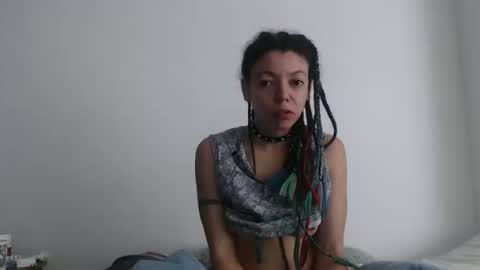 Snapshot of latinadreamy chatting on 11-13-25, 12:37 Latinacoka online show from 11-13-25, 12:37