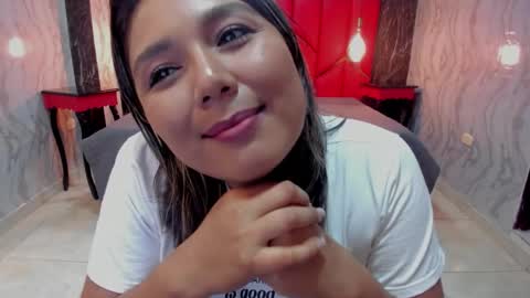 Snapshot of latinaholequeen chatting on 11-20-25, 02:50 EMMA online show from 11-20-25, 02:50