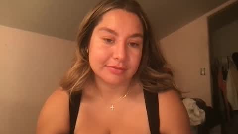 latinalinda02 online show from 10-02-25, 09:33
