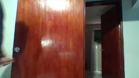 Snapshot of latinbigdick2 chatting on 03-02-25, 11:31 Robert online show from 03-02-25, 11:31