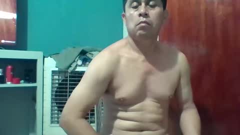 Snapshot of latinbigdick2 chatting on 11-08-25, 04:12 Robert online show from 11-08-25, 04:12