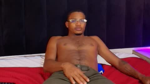 latinblack_98 online show from 01-08-26, 11:29