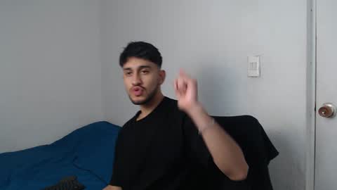 camilo online show from 01-25-25, 06:34