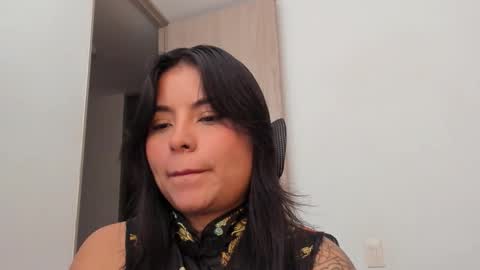 Snapshot of latinevil chatting on 11-09-25, 02:54 Mistress Maddie and Master Jordan online show from 11-09-25, 02:54