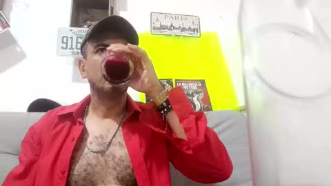 Snapshot of latinmartin254 chatting on 09-09-25, 01:38 latinmartin254 online show from 09-09-25, 01:38
