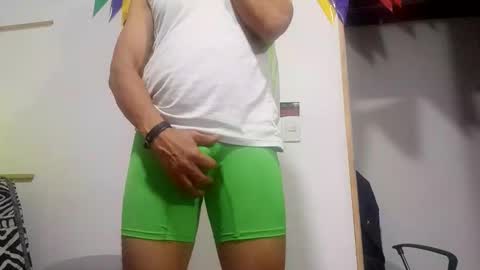 Snapshot of latinmartin254 chatting on 09-16-25, 03:18 latinmartin254 online show from 09-16-25, 03:18