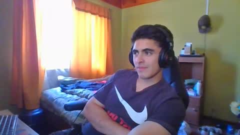 Snapshot of latinn_babe chatting on 01-31-25, 06:36 latinn_babe online show from 01-31-25, 06:36