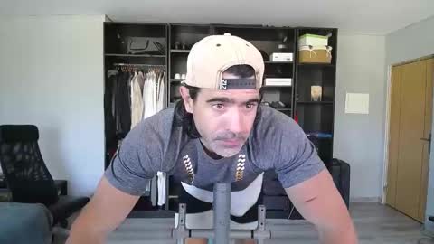 sam online show from 03-28-26, 09:09