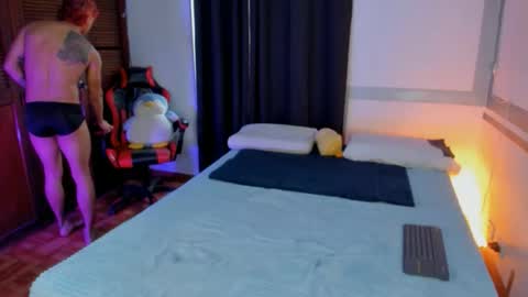 latino_boysmiles online show from 04-08-26, 05:02