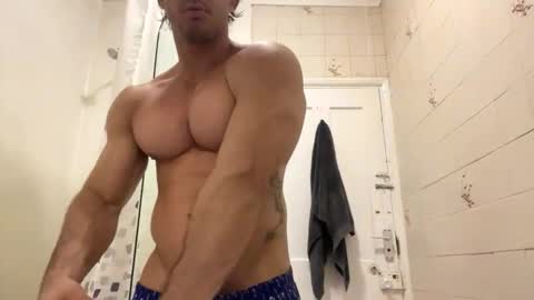 latino_rodri online show from 05-28-26, 10:40