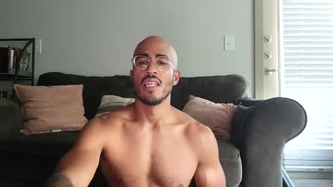 Snapshot of latinomixedbbc chatting on 09-14-25, 11:15 latinomixedbbc online show from 09-14-25, 11:15