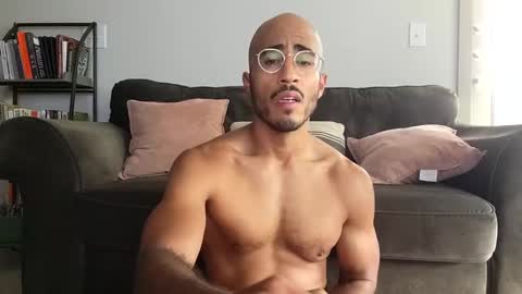 Snapshot of latinomixedbbc chatting on 09-24-25, 02:42 latinomixedbbc online show from 09-24-25, 02:42