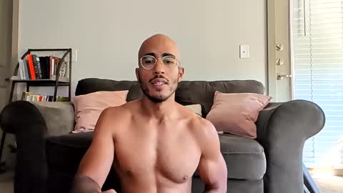 Snapshot of latinomixedbbc chatting on 11-04-25, 04:39 latinomixedbbc online show from 11-04-25, 04:39