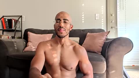 Snapshot of latinomixedbbc chatting on 11-10-25, 03:00 latinomixedbbc online show from 11-10-25, 03:00