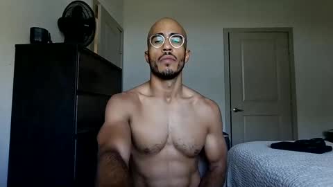 Snapshot of latinomixedbbc chatting on 11-12-25, 05:13 latinomixedbbc online show from 11-12-25, 05:13