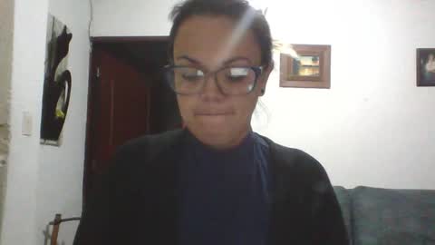 Snapshot of lau16310 chatting on 02-15-26, 01:57 Laura online show from 02-15-26, 01:57