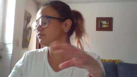 Snapshot of lau16310 chatting on 02-24-26, 03:54 Laura online show from 02-24-26, 03:54