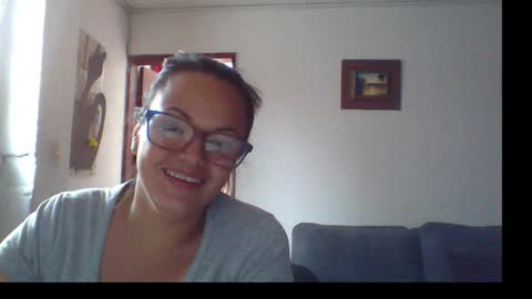 Snapshot of lau16310 chatting on 03-03-26, 06:25 Laura online show from 03-03-26, 06:25