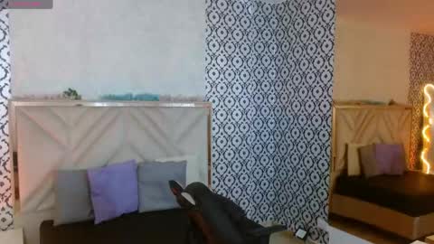 laulin_tay online show from 04-13-26, 03:01