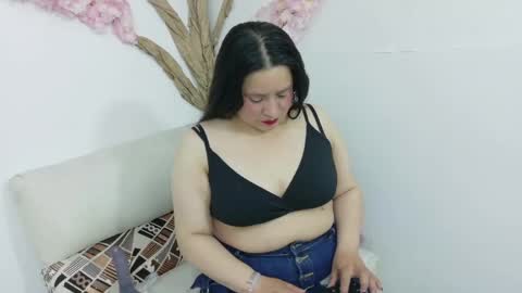     online show from 05-25-26, 12:11