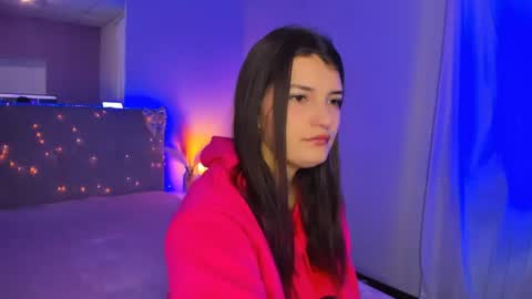 Laura online show from 04-21-26, 05:14