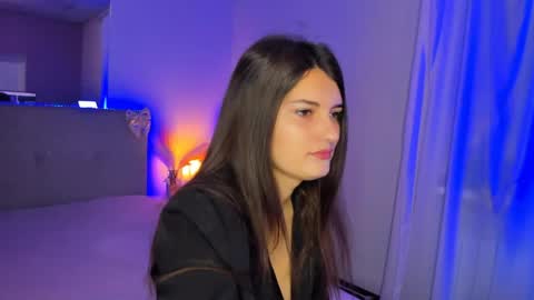 Laura online show from 05-27-26, 05:04
