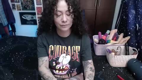  Wen  online show from 11-06-25, 04:08