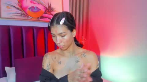 Laura online show from 11-20-25, 12:49