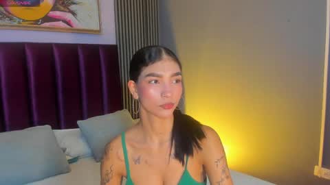 Laura online show from 05-16-26, 11:53