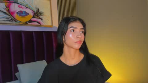 Laura online show from 05-29-26, 12:03