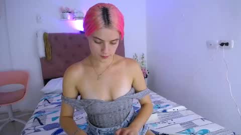 LAURA online show from 02-27-25, 05:58