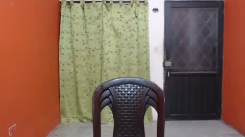 CALL ME LOVE  LAURA online show from 01-18-25, 03:53