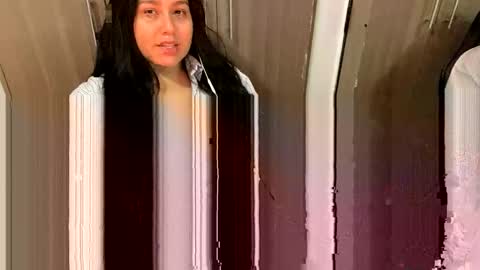 Snapshot of laura_d23 chatting on 03-09-25, 12:53 laura online show from 03-09-25, 12:53