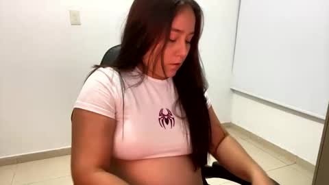 laura online show from 10-22-25, 11:26