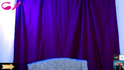 Snapshot of laura_fountain_ chatting on 02-07-25, 02:26 weedcam Curly Laura OF online show from 02-07-25, 02:26