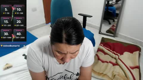 laura_foxx2379 online show from 07-28-26, 06:53
