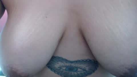 Snapshot of laura_hotyy chatting on 01-05-26, 07:28 Laura online show from 01-05-26, 07:28