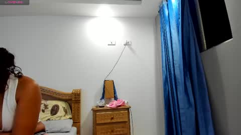 laura_miller02 online show from 07-02-26, 02:11