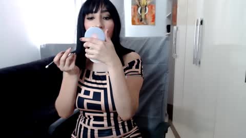 Laura online show from 01-07-25, 07:38