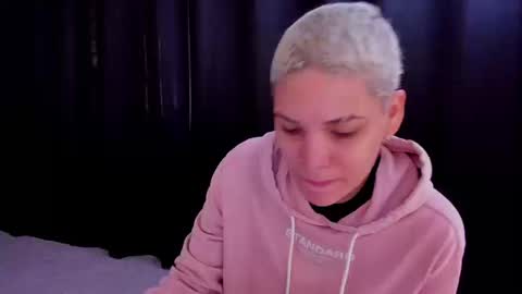 Laura Rose online show from 09-20-25, 03:57