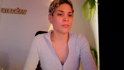 Laura Rose online show from 07-21-26, 05:15