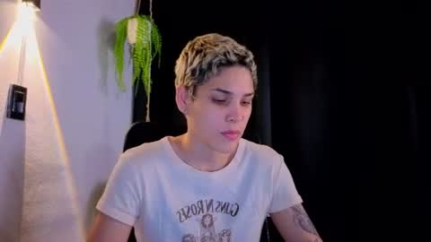 Laura Rose online show from 07-23-26, 01:58