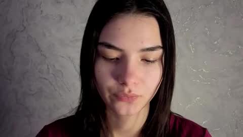 Snapshot of lauraback chatting on 02-13-26, 07:37 Laura online show from 02-13-26, 07:37