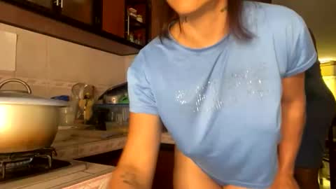 laura online show from 06-04-26, 02:34
