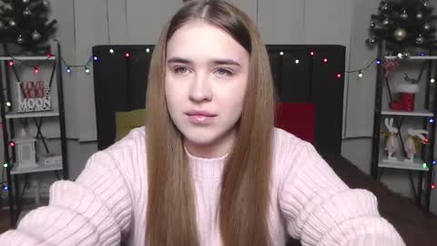 LauraHlot online show from 01-14-25, 07:11